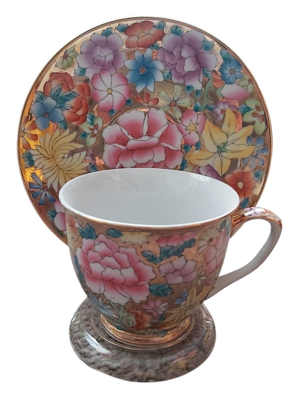 Fifth Avenue Collection Handmade Floral Chintz Teacup & Saucer Set